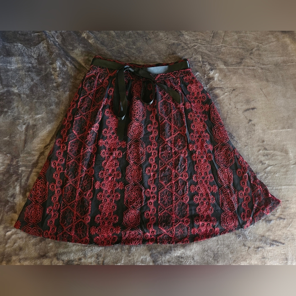 Joe Benbasset Black and Red Midi Skirt